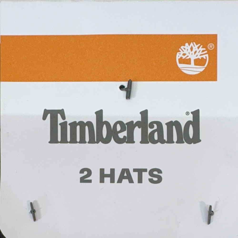 Timberland Dual-Tone Black and Tan Beanie Set - Picture 5 of 5